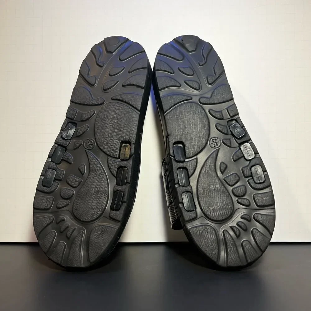 Unisex ACUPRESSURE Plastic Foot Massager Slide Sandals / Size 42/43